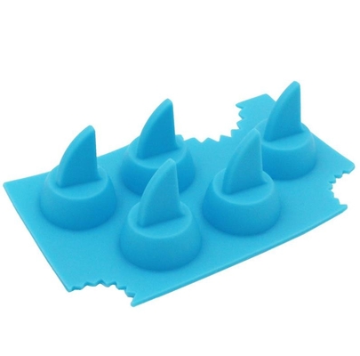 OEM Bourbon Spherical Ice Cube Tray Logg Dapat Dicetak 5 Rongga Dapat Disesuaikan