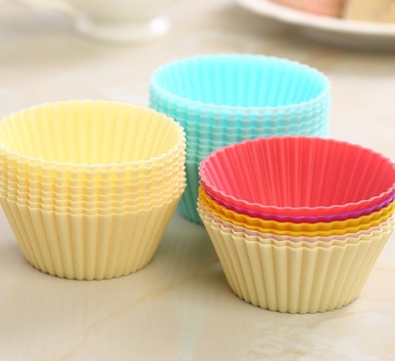 Cetakan Cupcake Standar FDA Silikon Cupcake Cetakan 12 Pcs/set Kustom Warna Pantone