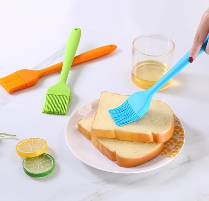 Ukuran besar penuh Food Grade Silicone Baking Brush dengan insde Nylon