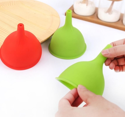 Ukuran besar Corong Food Grade standar Silikon minyak Corong peralatan dapur