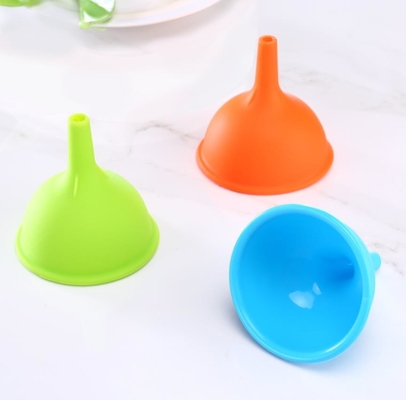 Ukuran Mini Corong Food Grade standar Silikon minyak Corong peralatan dapur