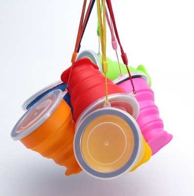 Portabel Food Grade Silicone penggunaan dilipat cangkir perjalanan dilipat