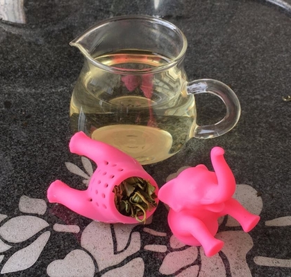Merah muda Gajah Hewan berbentuk Food Grade Silicone saringan Teh BPA Gratis