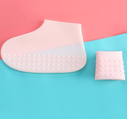 Desain Fashion Pelindung Sepatu Silikon Untuk Hari Hujan Dengan 3 Ukuran Yang Berbeda