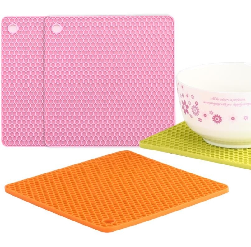 Alat-alat dapur silikon sarang lebah kecil berlapis 18,2 * 18,2 * 0,6 cm untuk bayi